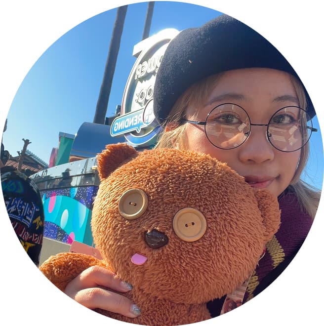 董元琪 Chichi Tung